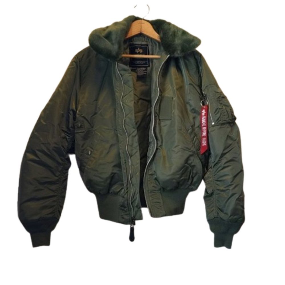 Alpha Industries Size XS Faux Fur B-15 Aviator Military Bomber Jacket
